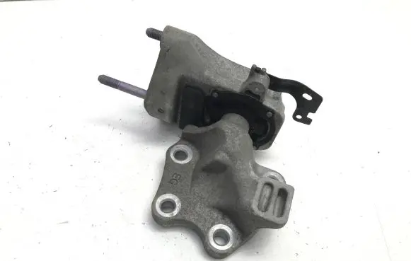 Toyota bZ4X Engine mount vacuum valve AVE0423
