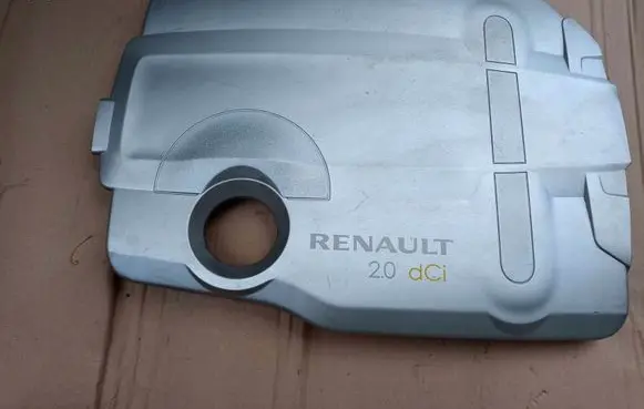 Renault Laguna III Engine cover (trim)