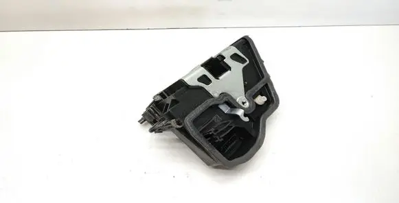 BMW X3 F25 Front door lock 7276681