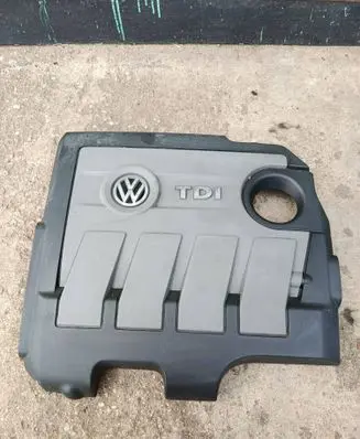 Volkswagen PASSAT B7 Engine cover (trim) 03L103925B 03L103925H 03L103925J