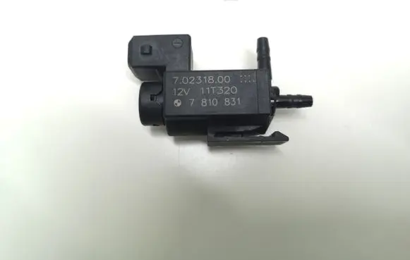 BMW 7 F01 F02 F03 F04 Vacuum valve 70231800 7810831
