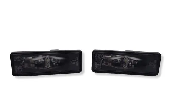 Opel Mokka B Number plate light I090084