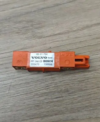 Volvo S80 Airbag deployment crash/impact sensor 8651754 130608