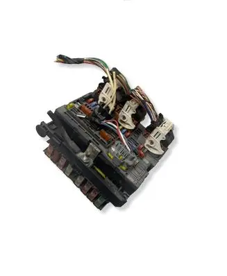 Peugeot Partner Fuse module 9675878280