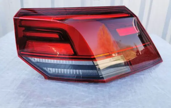 Volkswagen Golf VIII Rear/tail lights 5H0945096C