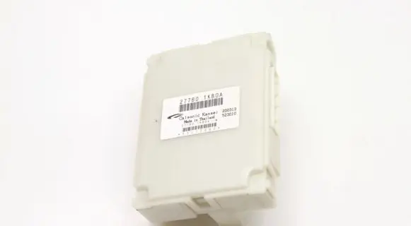 Nissan Juke I F15 Other control units/modules 277601KB0A