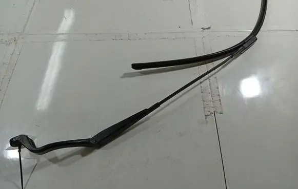 Ford S-MAX Front wiper blade arm 6M2117526AC