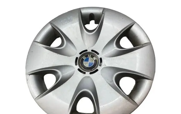 BMW 1 E81 E87 R16 wheel hub/cap/trim 36136777787 6777787