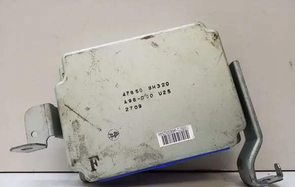 Nissan X-Trail T30 ABS control unit/module 478508H320 A98000 2709