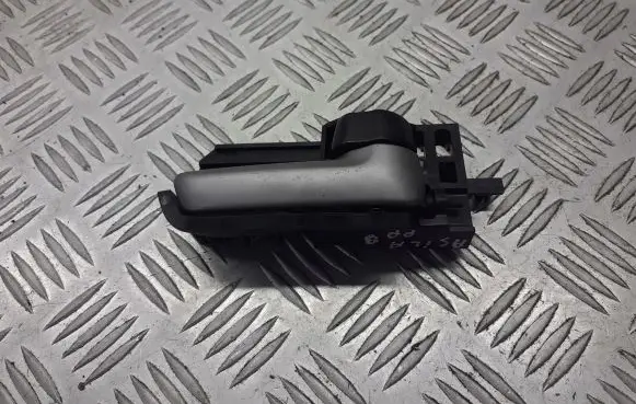 Opel Agila B Front door interior handle