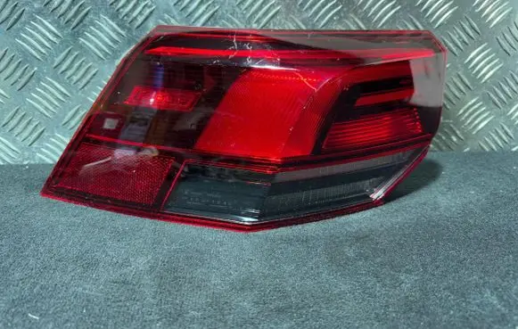 Volkswagen Golf VIII Rear/tail lights