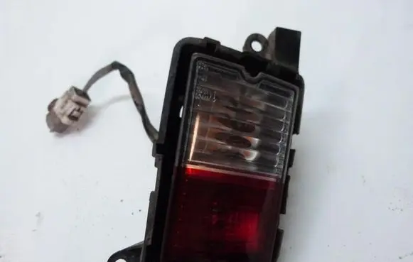 Mitsubishi Pajero Rear bumper light 
