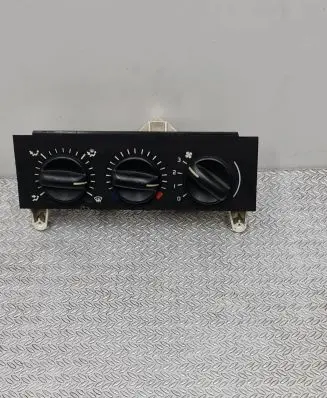 Renault Master II Climate control unit 133761F 101052
