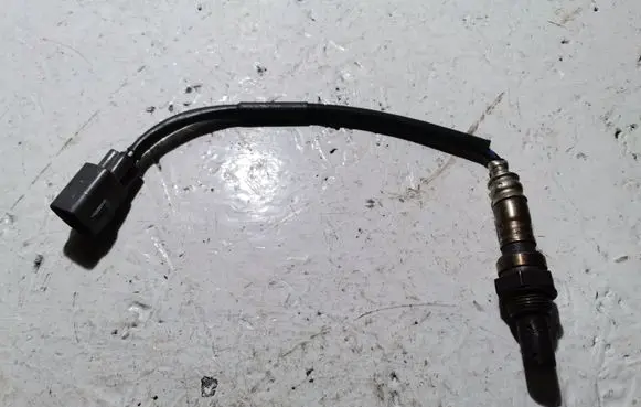 Toyota Avensis Verso Lambda probe sensor 89467