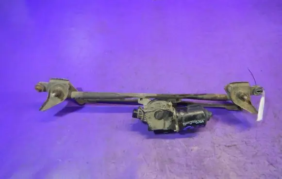 Mazda 6 Front wiper linkage and motor 849200