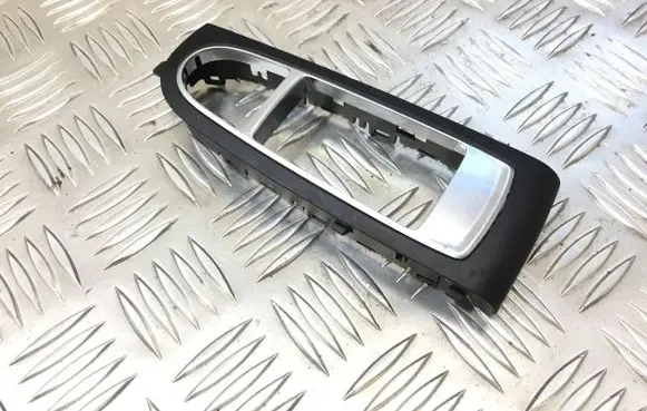 Mercedes-Benz S C217 Other front door trim element 1231258X