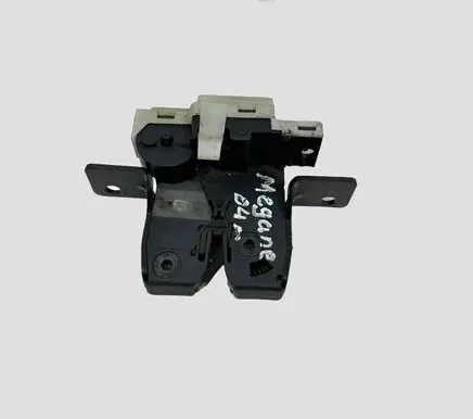 Renault Megane II Tailgate/trunk/boot lock/catch/latch