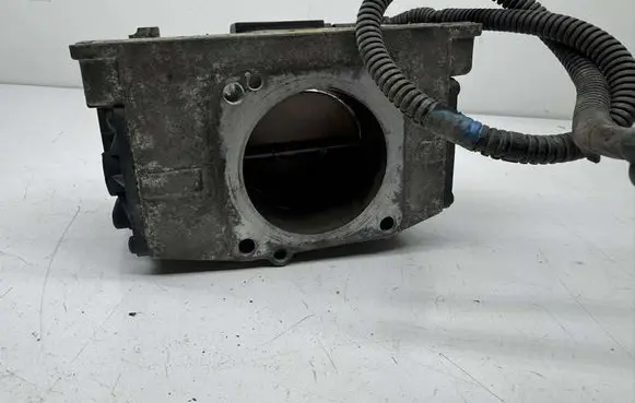 Volvo V70 Throttle valve 8644344 1ALC4131C AH0015008A