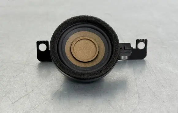 Audi A6 S6 C8 4K Front door speaker 4K0035709