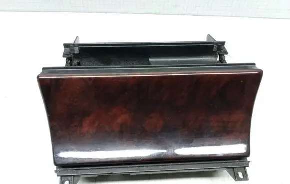 Mercedes-Benz E W210 Car ashtray
