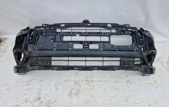 Mitsubishi Outlander Front bumper 6410G227ZZ