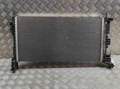 Volvo S90, V90 Coolant radiator 31368232