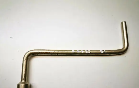 Land Rover Range Rover L322 Wheel nut wrench 