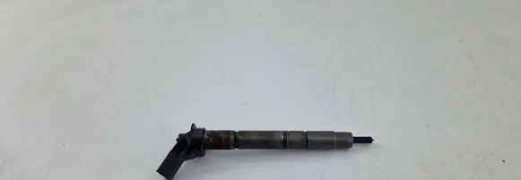 Audi A7 S7 4G Fuel injector 059130277CH 0445117