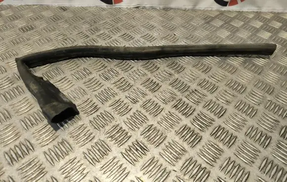 Mercedes-Benz E W212 Engine compartment rubber A2126280598