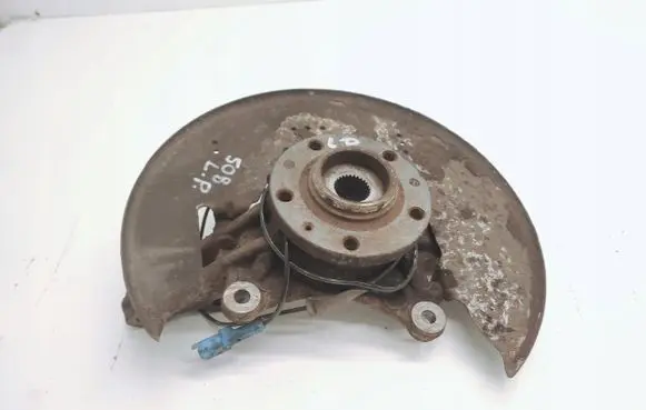 Peugeot 508 Front wheel hub spindle knuckle