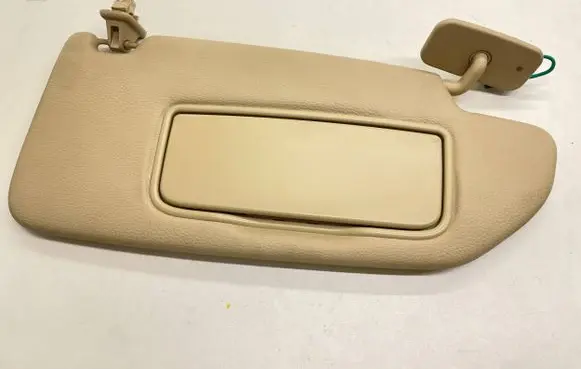 Volvo V70 Sun visor