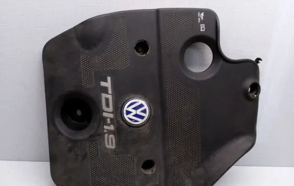 Volkswagen Golf IV Engine cover (trim) 038103925 054276