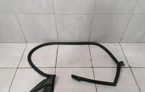 Lamborghini LP 640-4 Front door rubber seal 4T7831707B