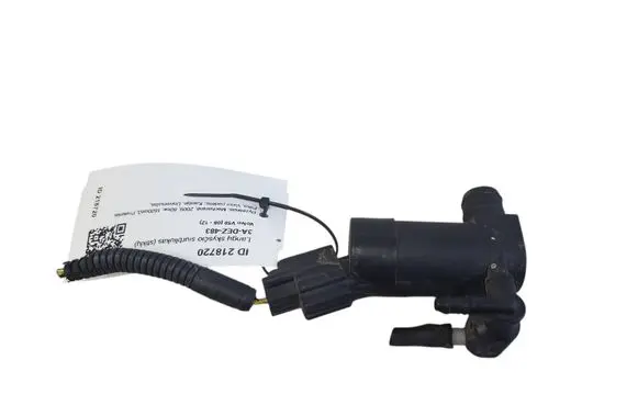 Volvo V50 Windscreen/windshield washer pump 304720 2800A48
