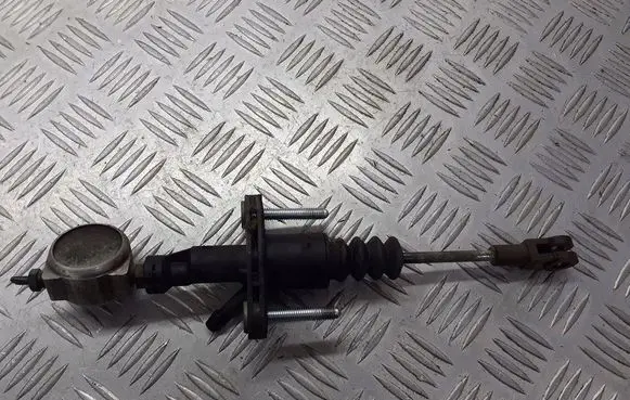 Opel Astra H Clutch slave cylinder 90523769