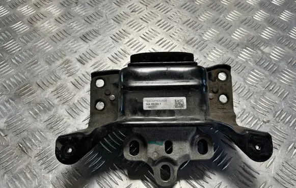 Skoda Superb B8 (3V) Engine mount vacuum valve 5Q0199555T