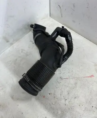 Skoda Fabia Mk2 (5J) Air intake hose/pipe 6R0129654C TB446349