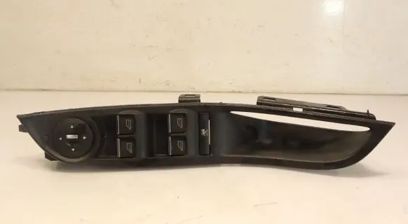 Ford Focus Electric window control switch