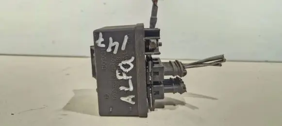 Alfa Romeo 147 Glow plug pre-heat relay 0281003018