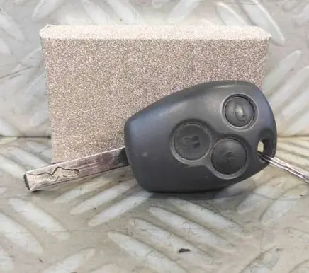 Renault Kangoo II Ignition key/card 