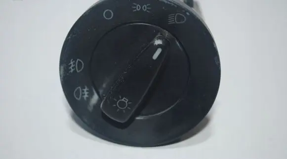 Skoda Octavia Mk1 (1U) Light switch 3B0941531C