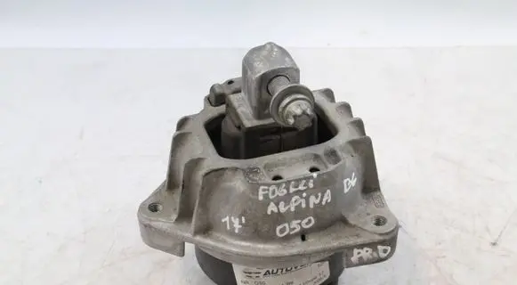 BMW 6 F06 Gran coupe Engine mount bracket 6777374 22116777374