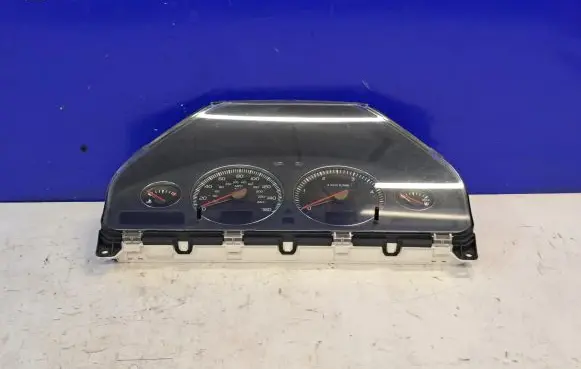 Volvo XC90 Speedometer (instrument cluster) 30682286 8602891