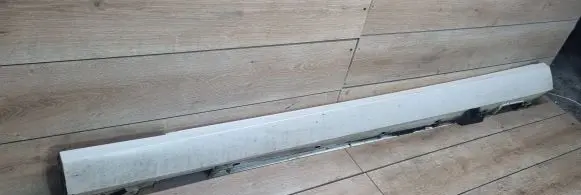 Mercedes-Benz E W212 Sill 
