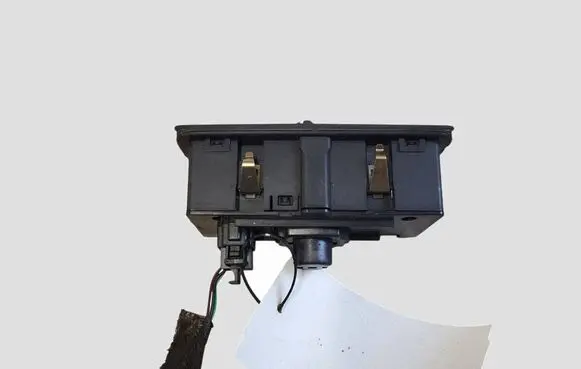 Volvo V70 Light switch 30739415 04066302