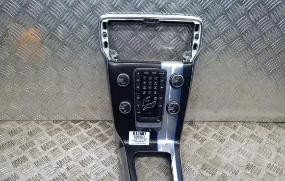 Volvo V40 Air circulation switch 