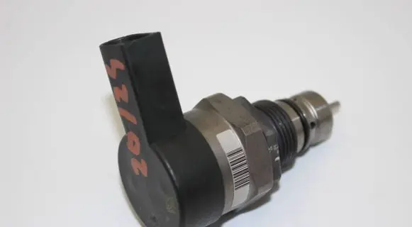 BMW X3 F25 Fuel main line pipe 0281002949 19929821