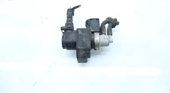 Hyundai i30 Vacuum valve 700272