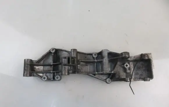 Ford Galaxy Power steering pump mounting bracket 021260089F 021260087