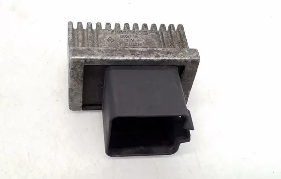 Renault Trafic II (X83) Glow plug pre-heat relay 7700115073